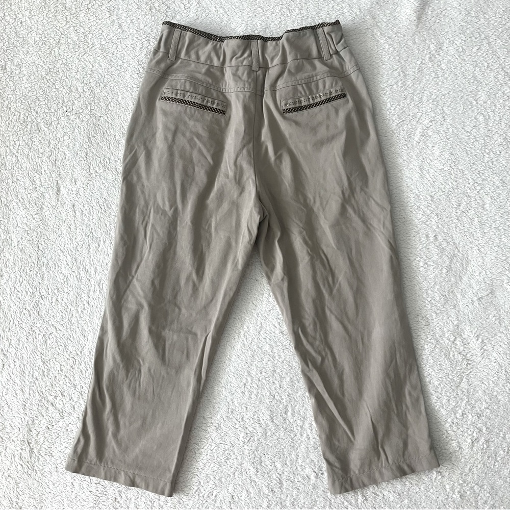 Very cute Capris - Picture 4 of 4
